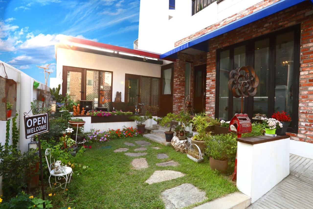 Yujung Guesthouse Чонджу Екстериор снимка