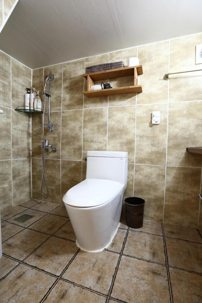 Yujung Guesthouse Чонджу Екстериор снимка